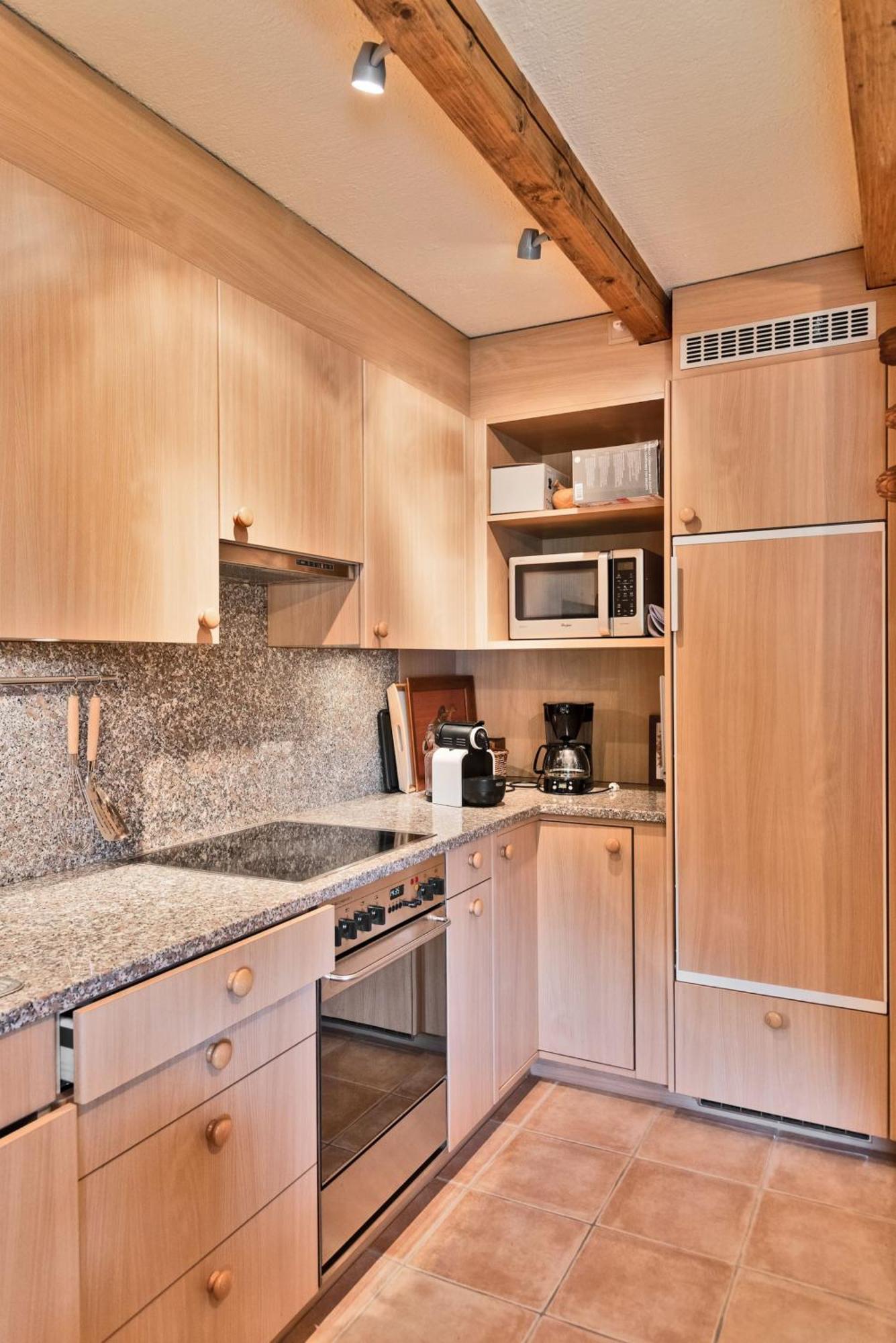 Chesa Martina - La Punt Apartment Ngoại thất bức ảnh