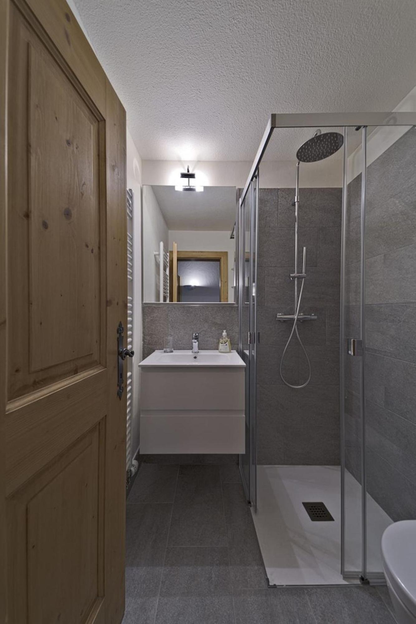 Chesa Martina - La Punt Apartment Ngoại thất bức ảnh